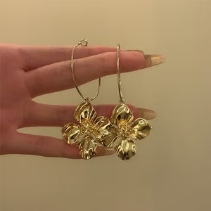 Retro Flower Earrings Women's Exaggerated Long