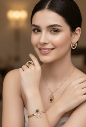 Vintage Rose Emblem Jewelry Set