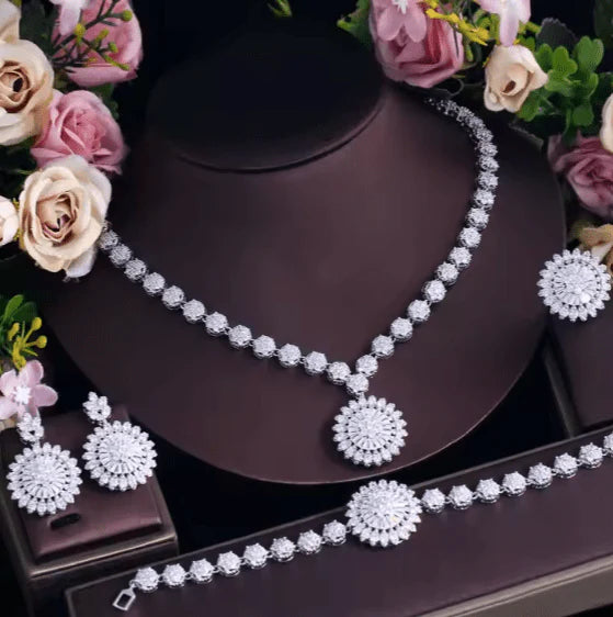 Zircon Jewelry Set ©